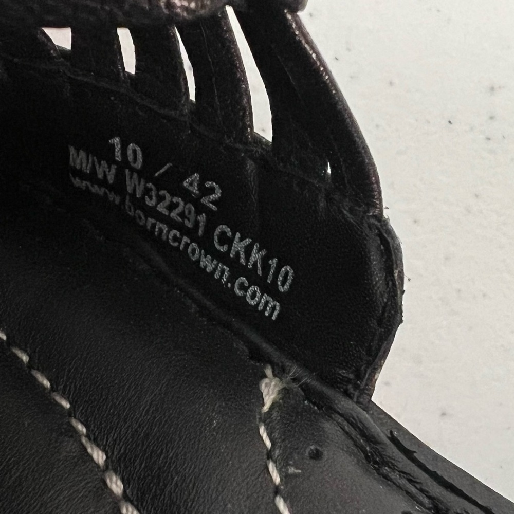 Born Crown Black Sandals with cushioned soles size 10 - Picture 6 of 7